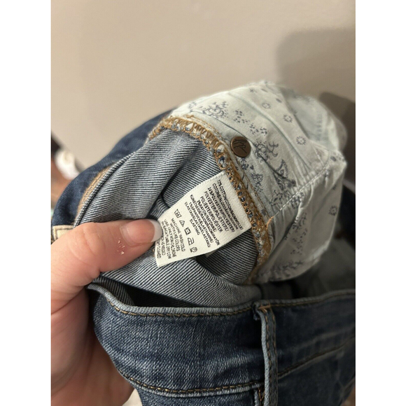 We The Free Jeans Size 28 NWT Skinny Distressed Jeans - Picture 5 of 5